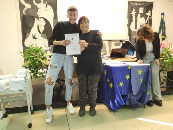 CERTIFICAZIONI TRINITY E CAMBRIDGE
