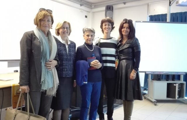 INCONTRO CON L'AUTRICE SIMONETTA AGNELLO HORNBY